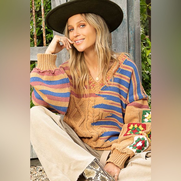 #62  CLOSEOUT FIRM PRICE 🌸New! Pol Gorgeous Patches Two Sided Precious Sweater - Picture 2 of 5